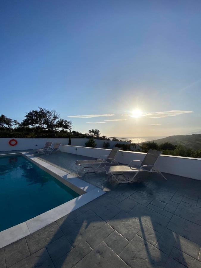 Villa George Sea View With Pool - Triopetra Ngoại thất bức ảnh